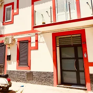 Casa Escape Homestay Terrasini