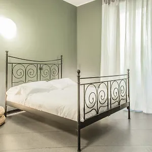 Margreth Apartment Milan