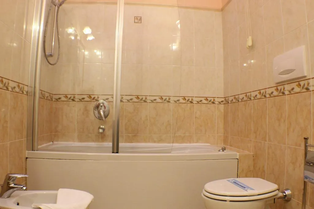 Certosa Hotel Milánó 3*,  Olaszország