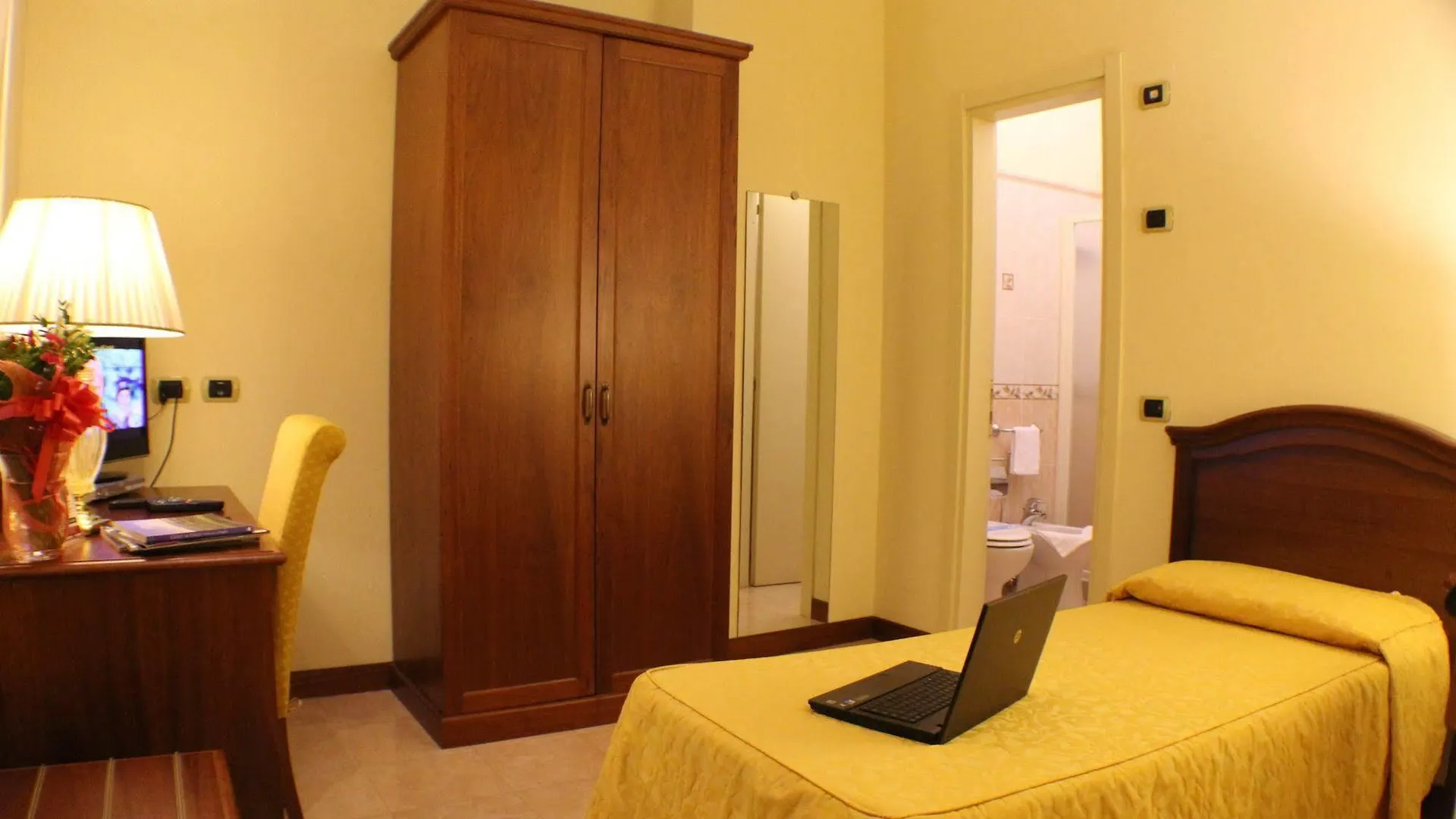Certosa Hotel Milánó